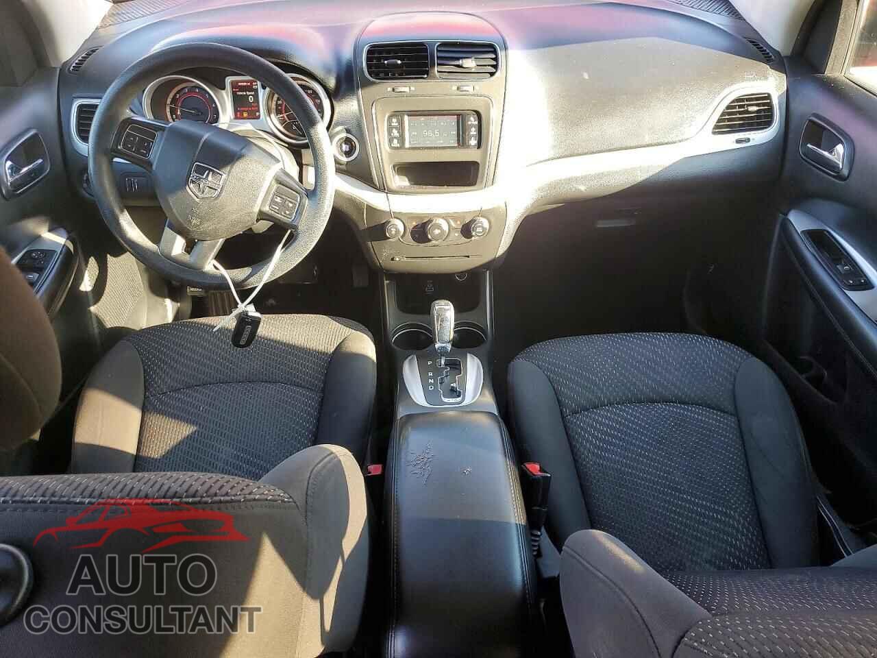 DODGE JOURNEY 2017 - 3C4PDCBG3HT537295
