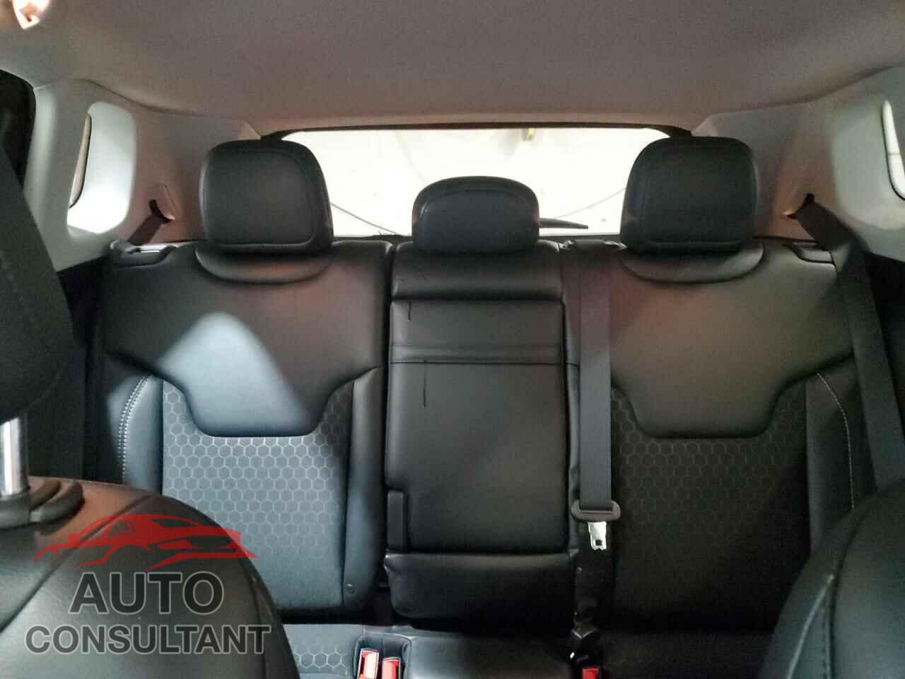 JEEP COMPASS 2019 - 3C4NJDBB4KT712221
