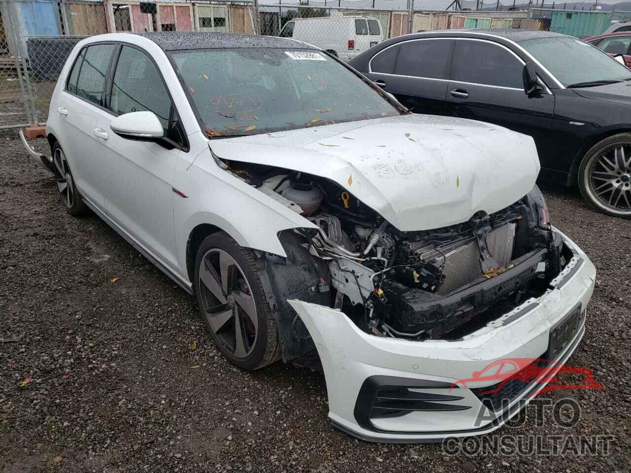 VOLKSWAGEN GTI 2018 - 3VW547AU1JM270919