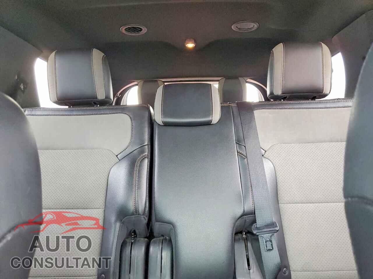 FORD EXPLORER 2017 - 1FM5K8D84HGE30868