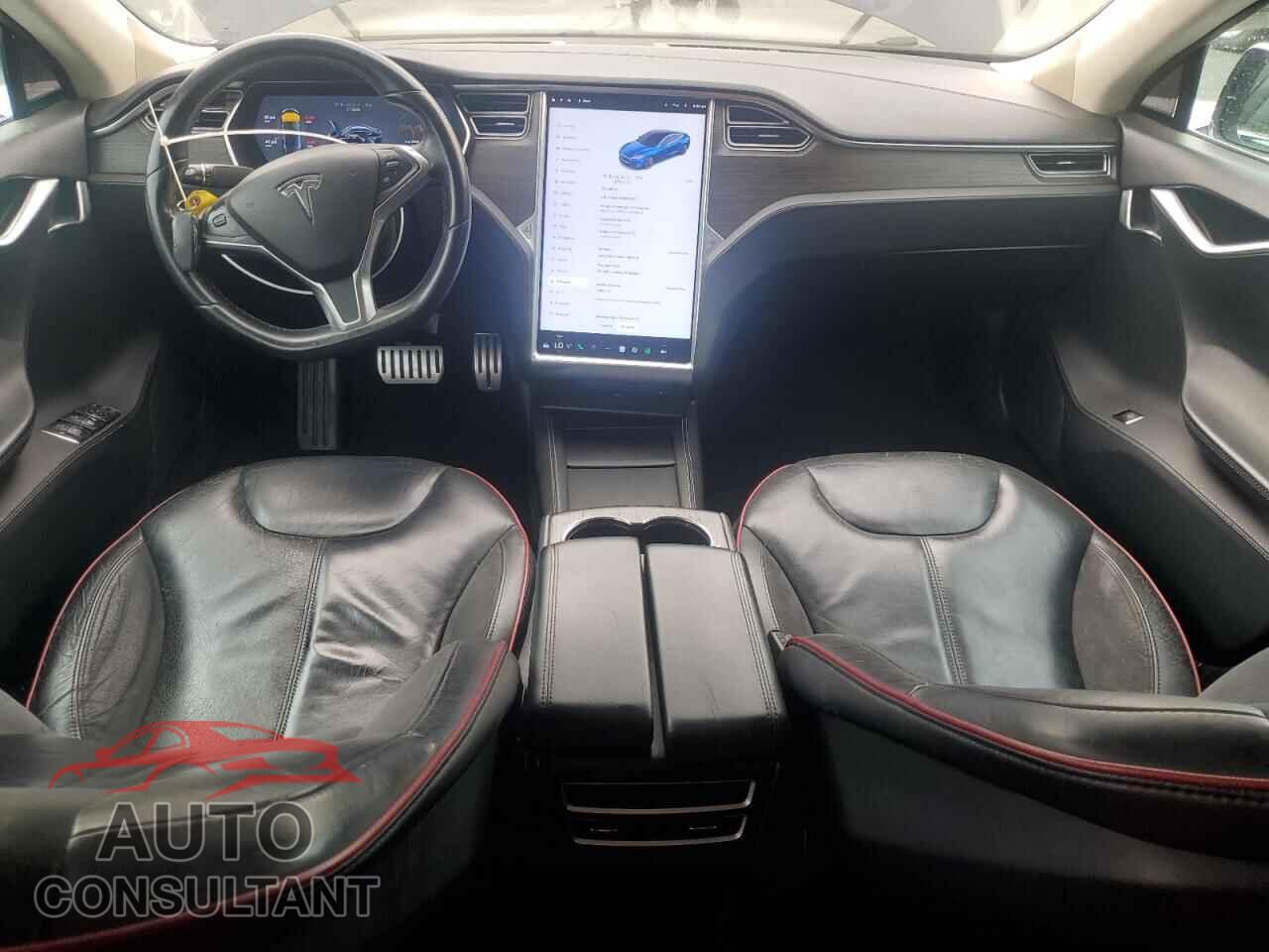 TESLA MODEL S 2014 - 5YJSA1H18EFP52207