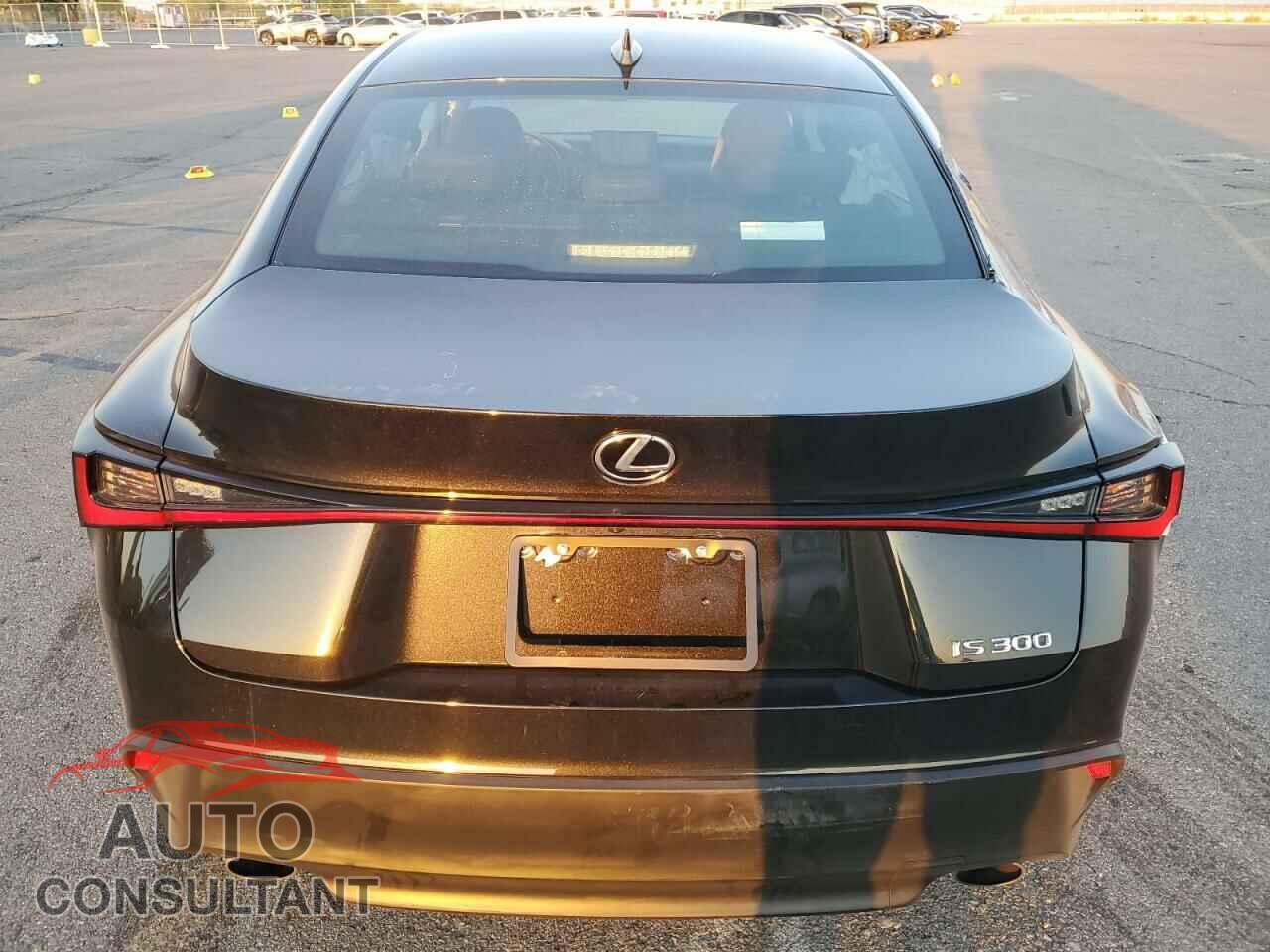LEXUS IS 2021 - JTHAA1D22M5116973
