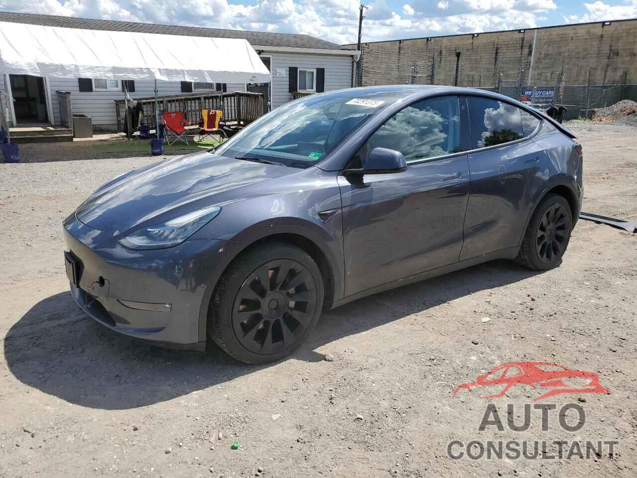 TESLA MODEL Y 2022 - 7SAYGDEE8NF386334