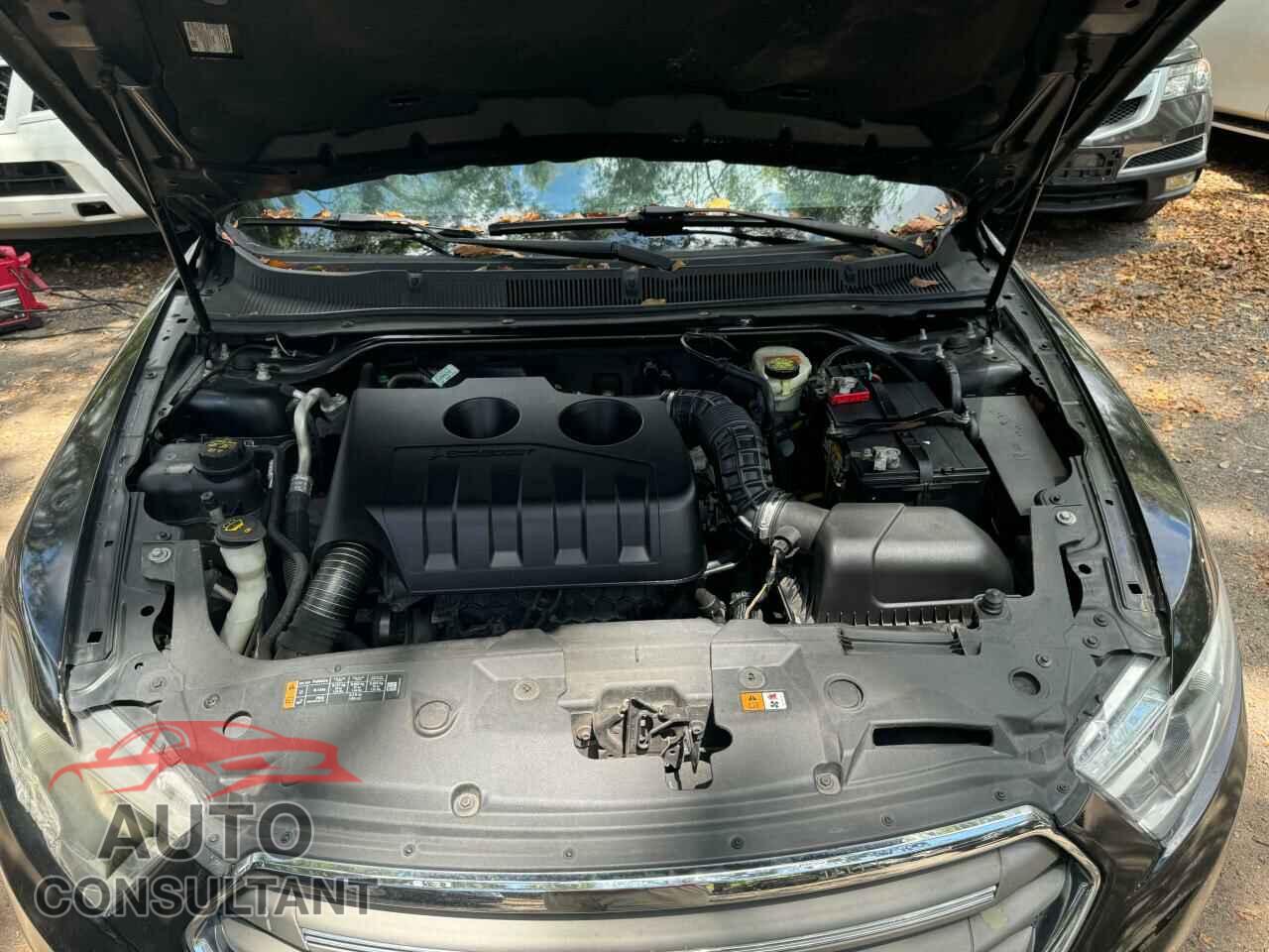 FORD TAURUS 2016 - 1FAHP2E95GG122202