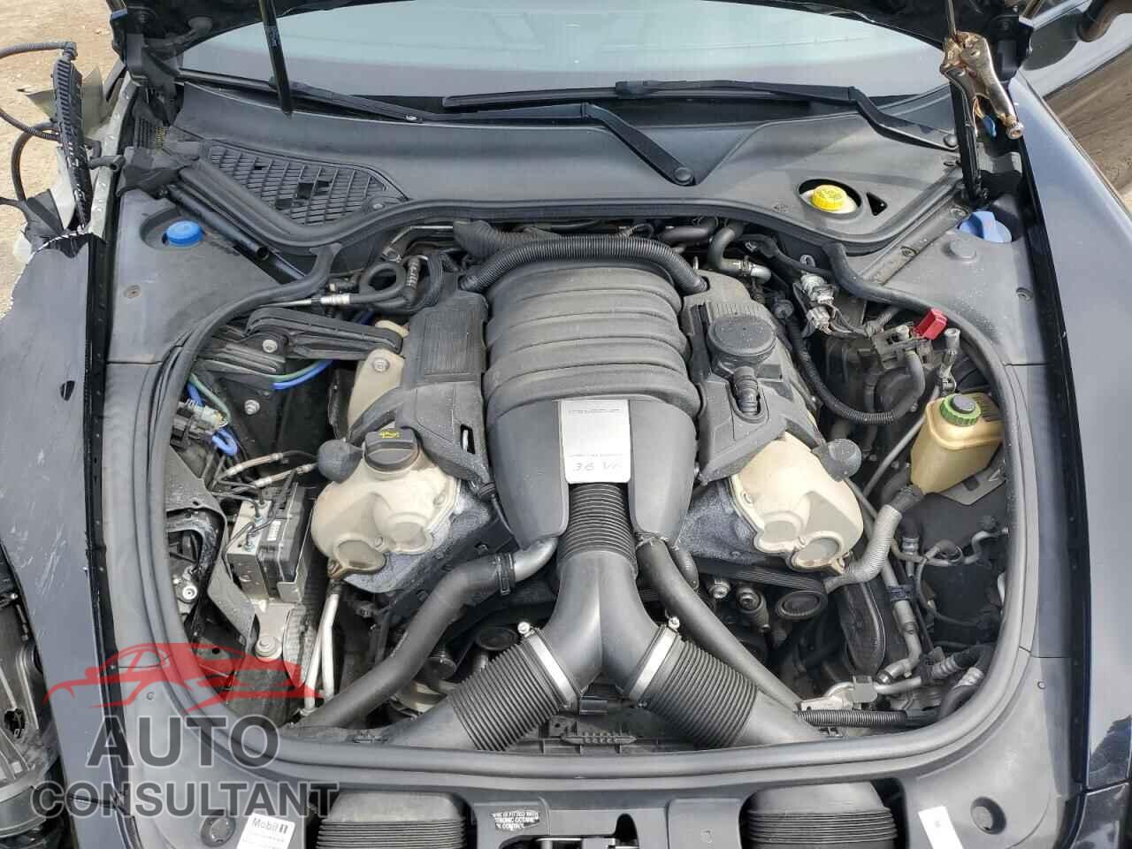 PORSCHE PANAMERA 2015 - WP0AA2A79FL004015