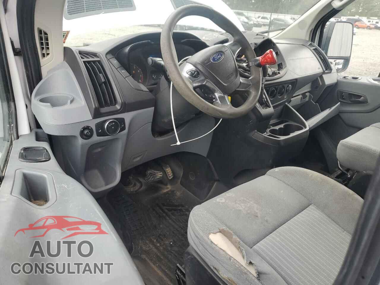 FORD TRANSIT 2016 - 1FTYR2CMXGKA19544