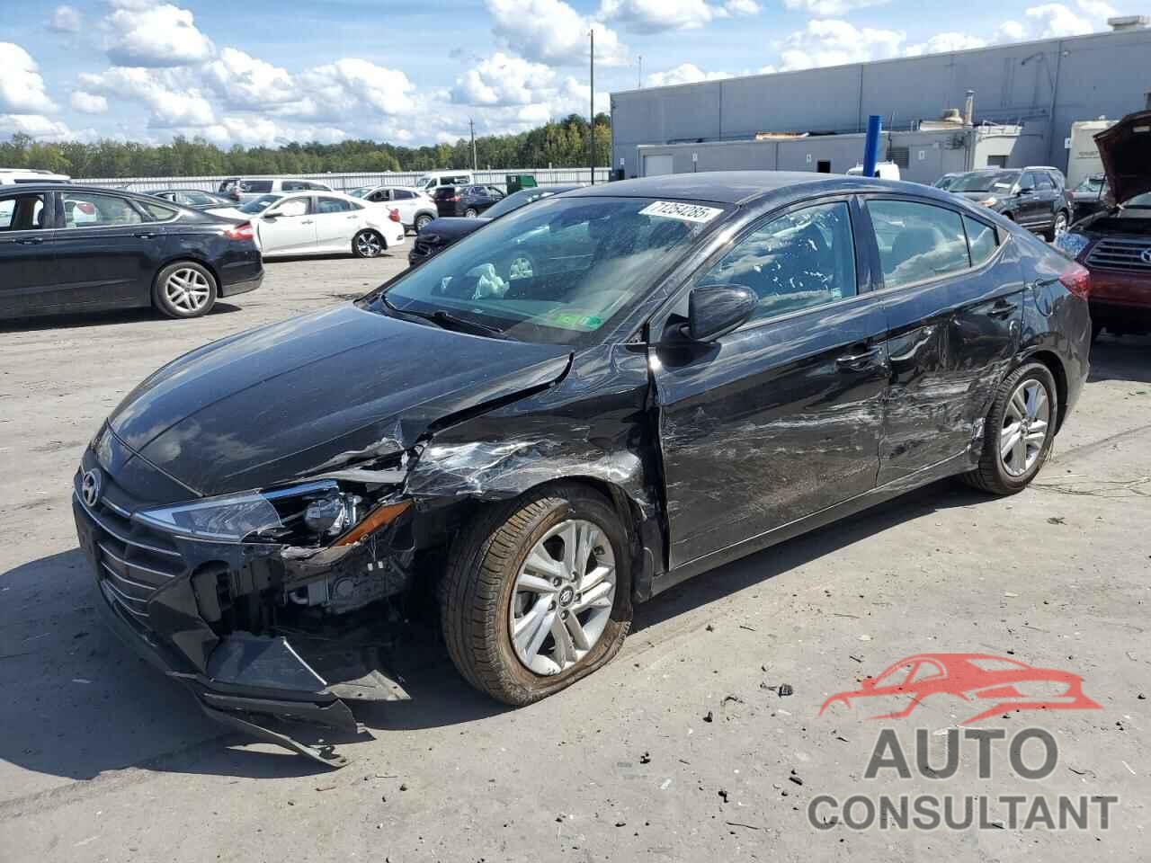 HYUNDAI ELANTRA 2020 - KMHD84LF2LU921792