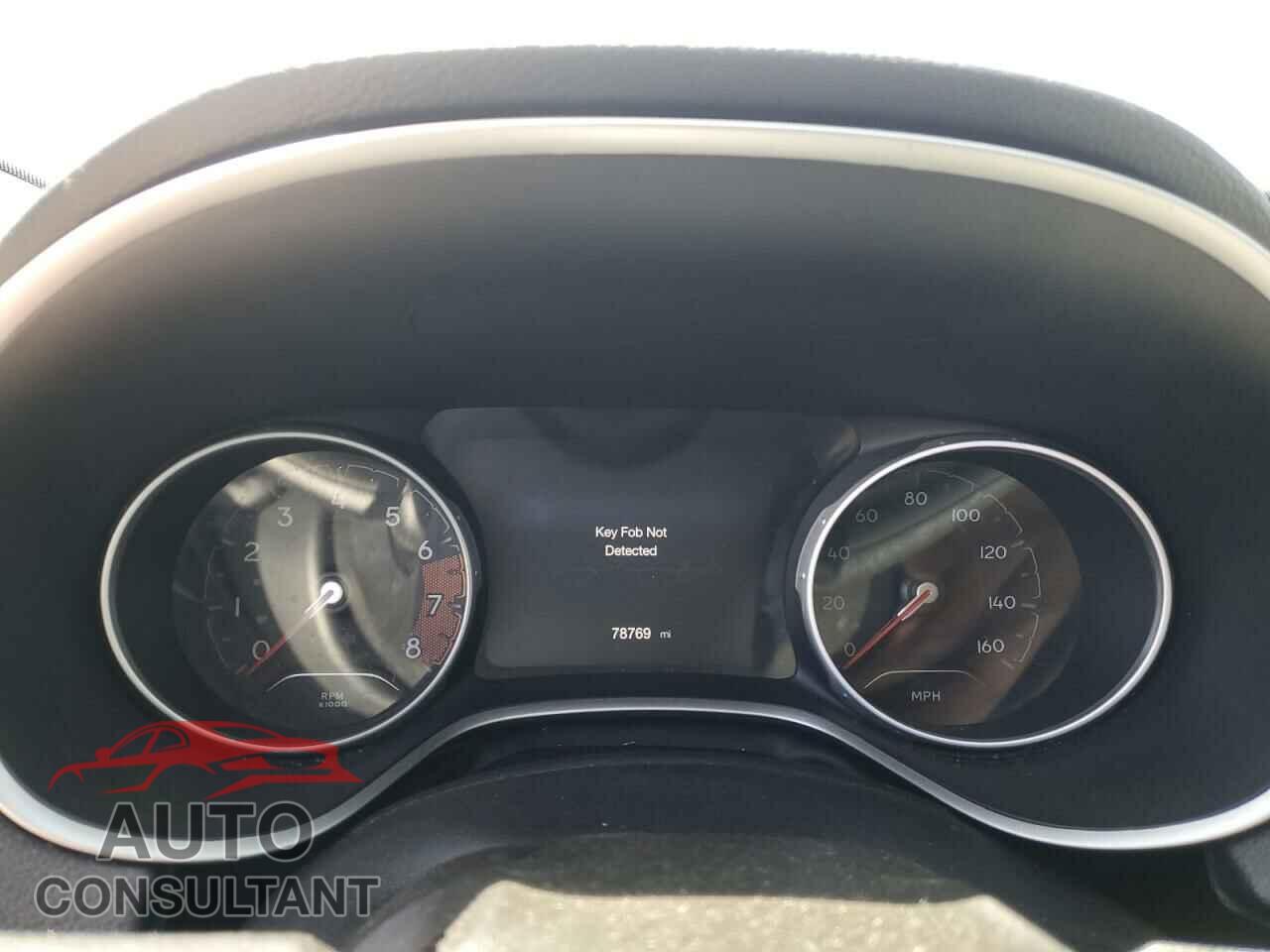 JEEP COMPASS 2020 - 3C4NJDCB5LT111447
