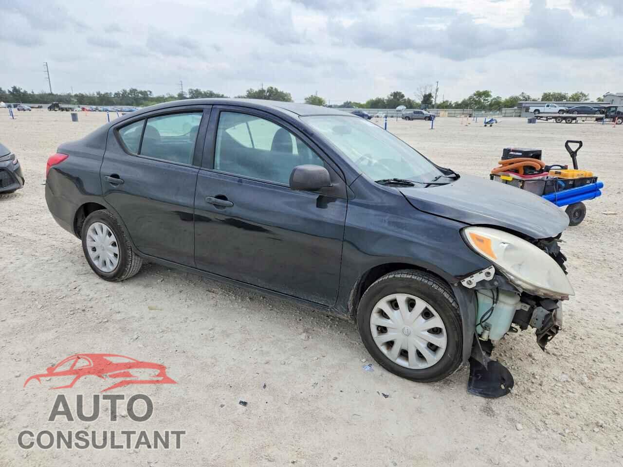 NISSAN VERSA 2014 - 3N1CN7AP2EL816000