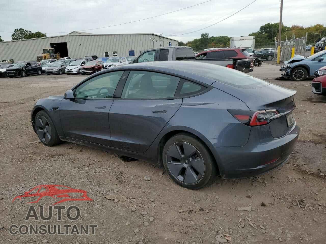 TESLA MODEL 3 2023 - 5YJ3E1EA1PF484102