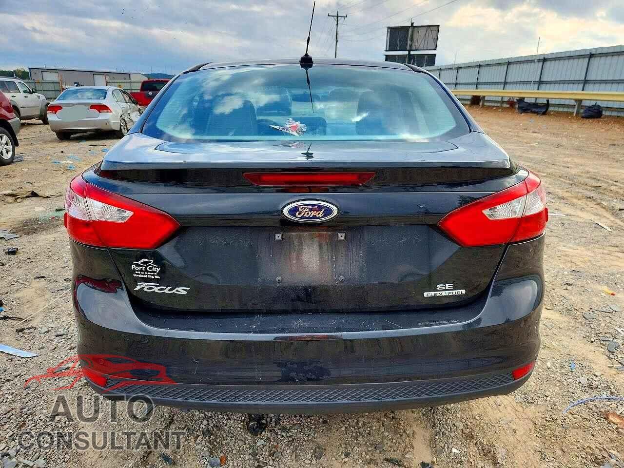 FORD FOCUS 2014 - 1FADP3F28EL215936