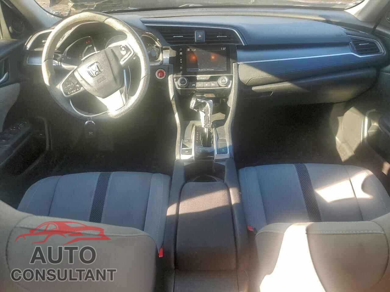 HONDA CIVIC 2017 - 2HGFC2F77HH560480