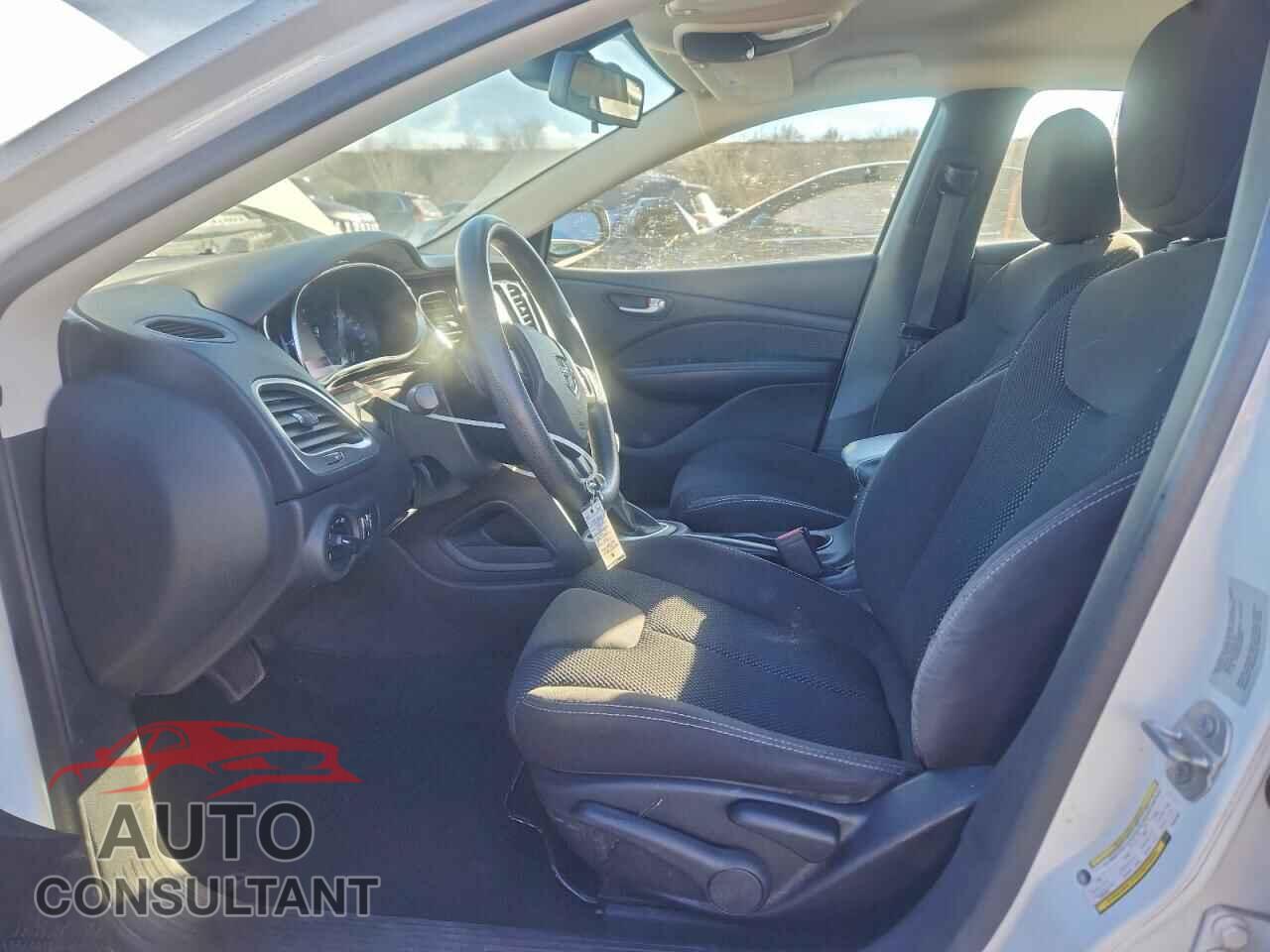 DODGE DART 2015 - 1C3CDFBB6FD222664