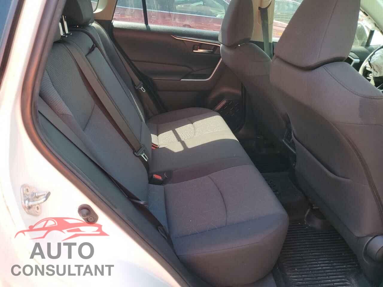 TOYOTA RAV4 2019 - JTMP1RFV4KD046008