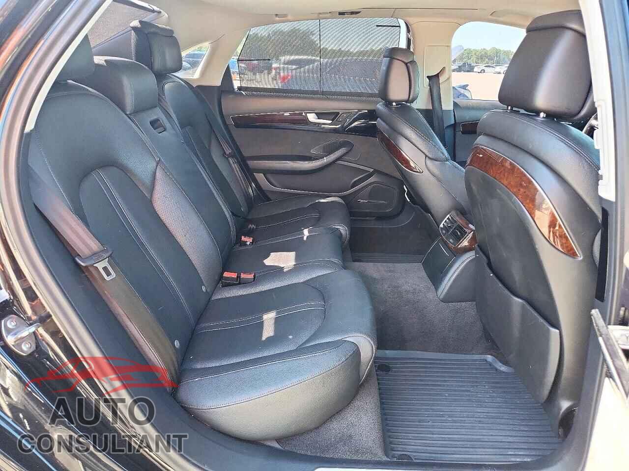 AUDI A8 2011 - WAURVAFDXBN021286