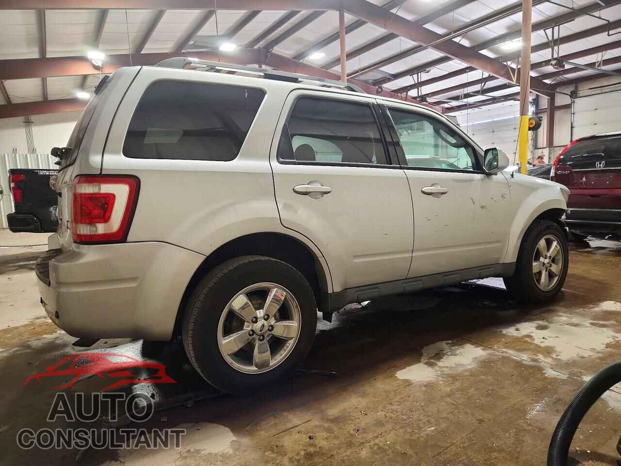 FORD ESCAPE 2012 - 1FMCU9EG5CKC23165
