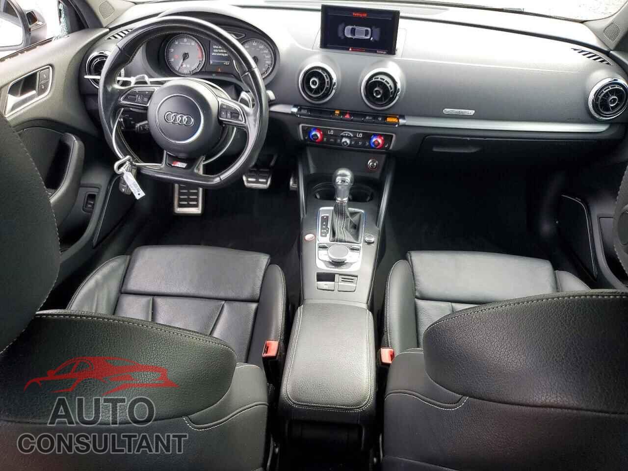 AUDI A3 2015 - WAUBFGFF6F1073563