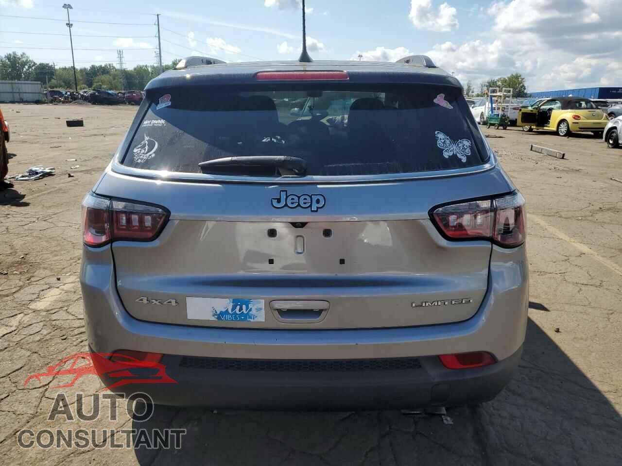 JEEP COMPASS 2019 - 3C4NJDCB9KT647557
