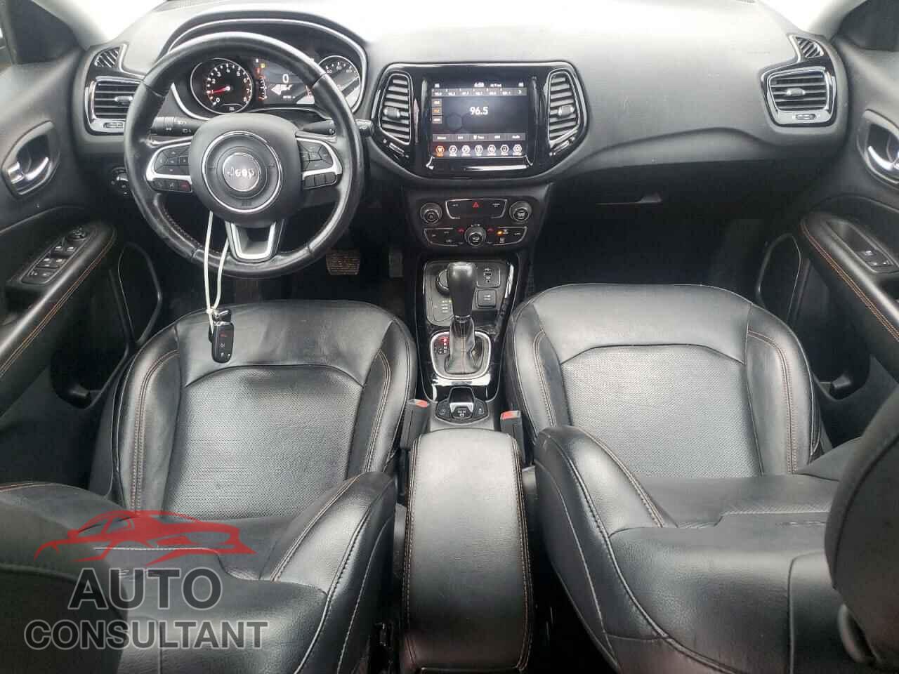 JEEP COMPASS 2020 - 3C4NJDCB6LT211945