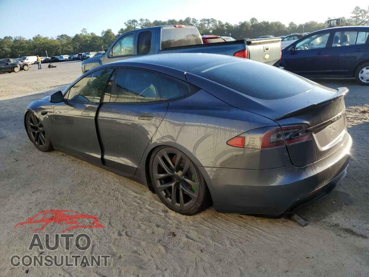 TESLA MODEL S 2021 - 5YJSA1E56MF438853