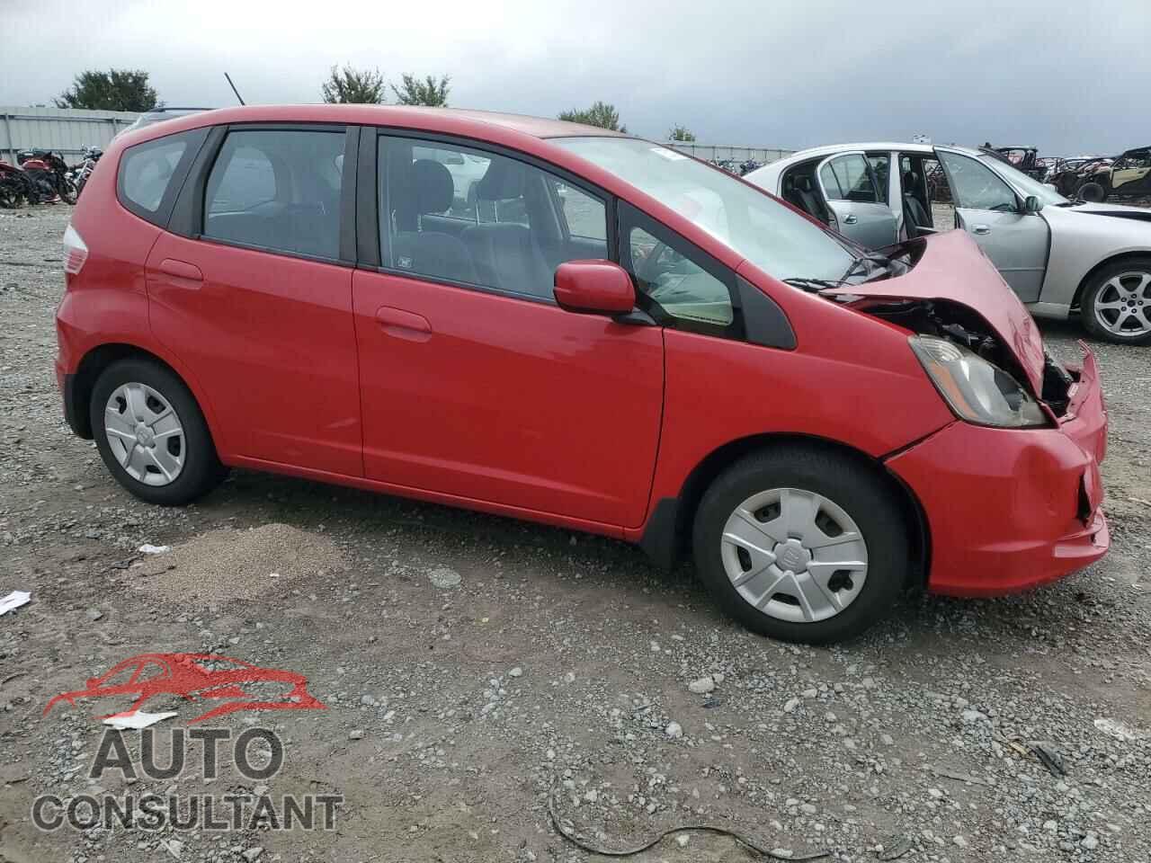 HONDA FIT 2013 - JHMGE8H30DC082649