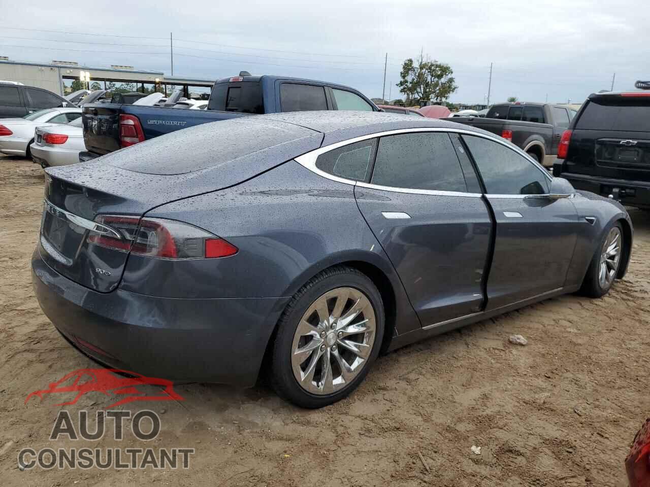 TESLA MODEL S 2017 - 5YJSA1E2XHF194720