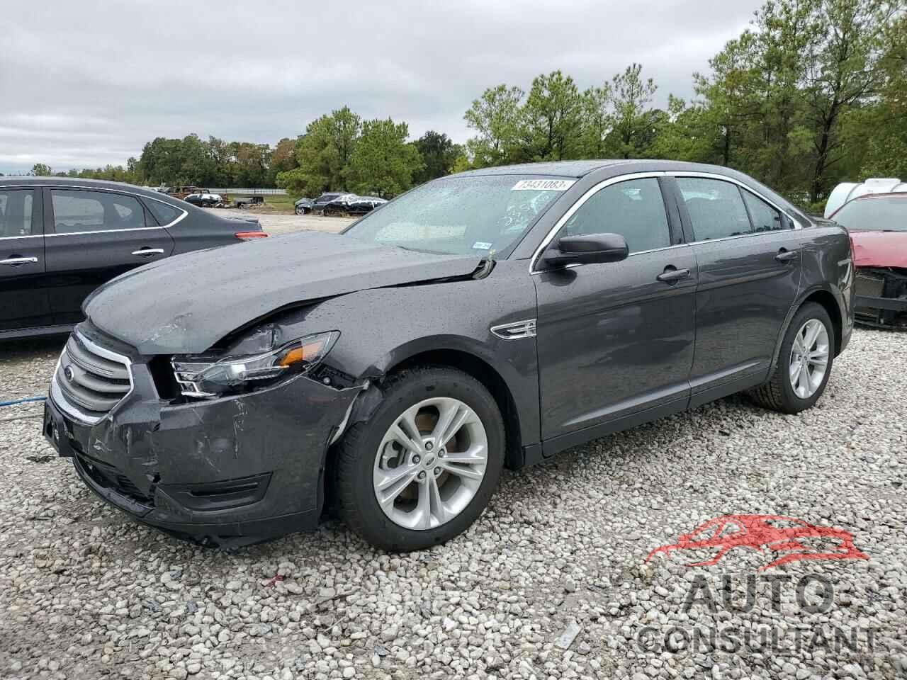 FORD TAURUS 2018 - 1FAHP2E84JG119869