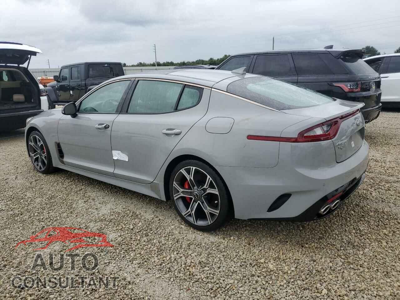KIA STINGER 2018 - KNAE55LC5J6013655