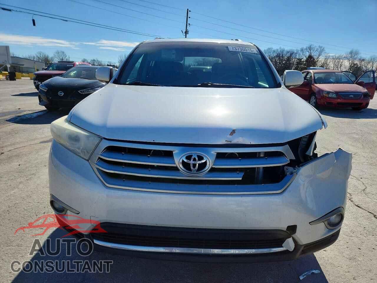TOYOTA HIGHLANDER 2013 - 5TDYK3EH8DS093561