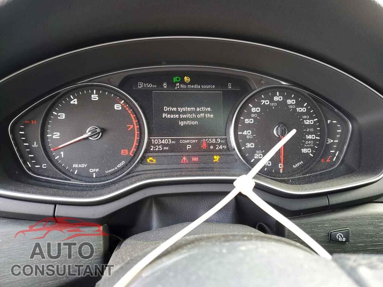 AUDI A5 2021 - WAUDACF55MA056578
