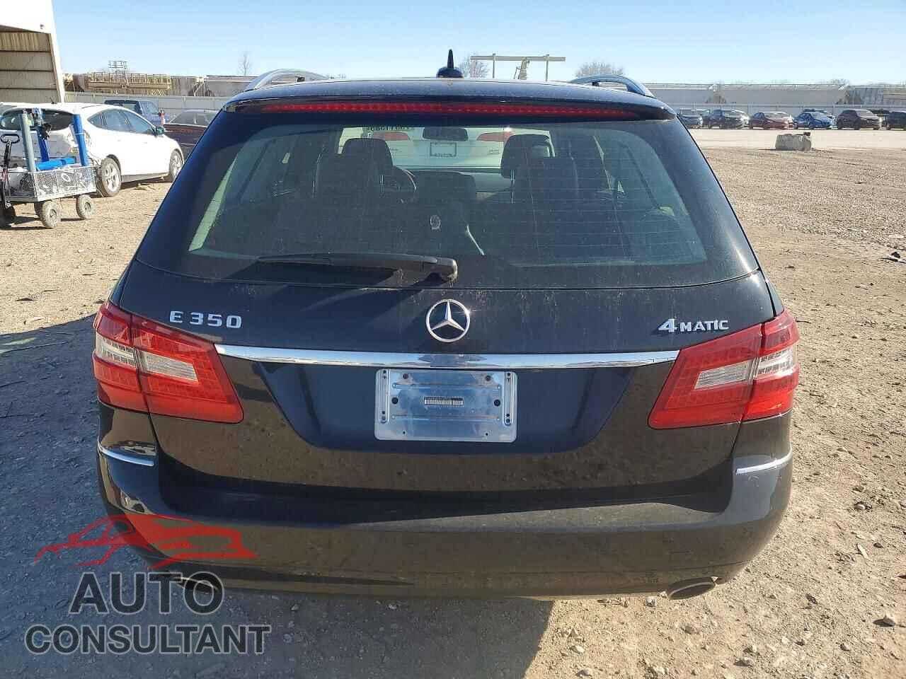 MERCEDES-BENZ E-CLASS 2011 - WDDHH8HB9BA348656