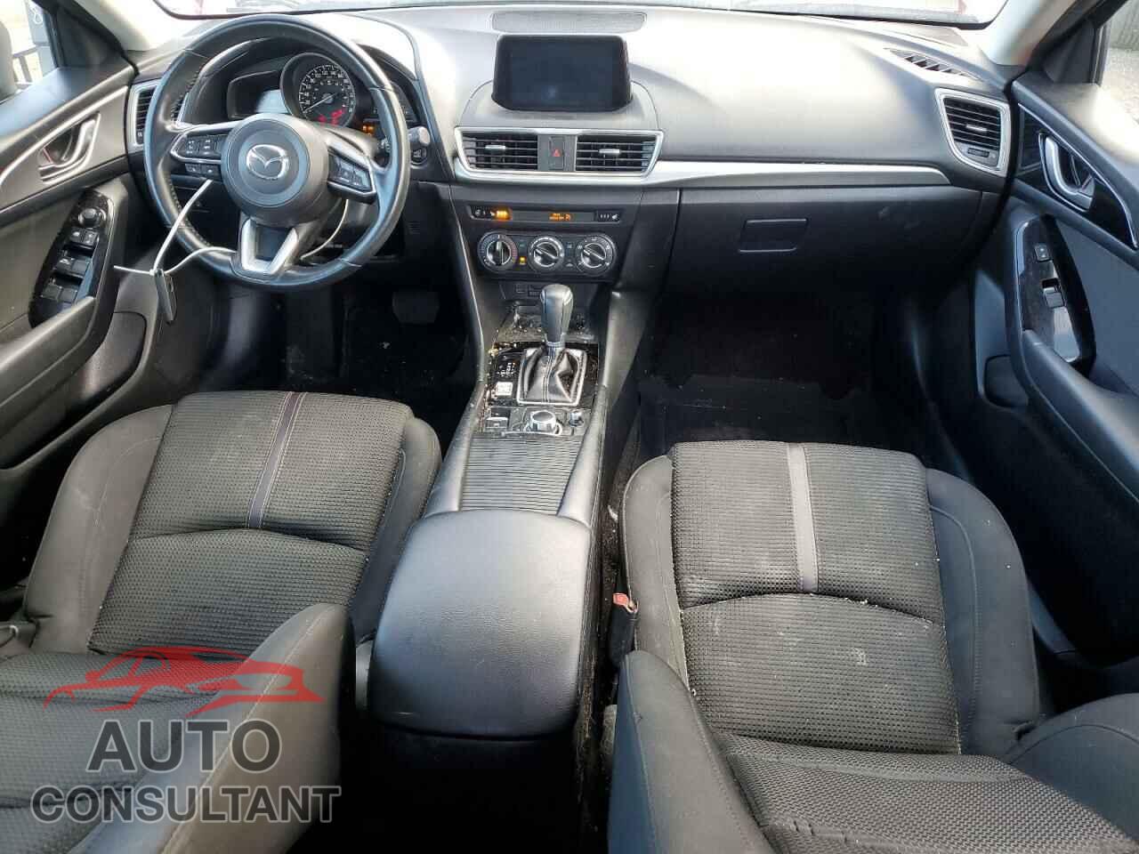 MAZDA 3 2018 - 3MZBN1L72JM231146