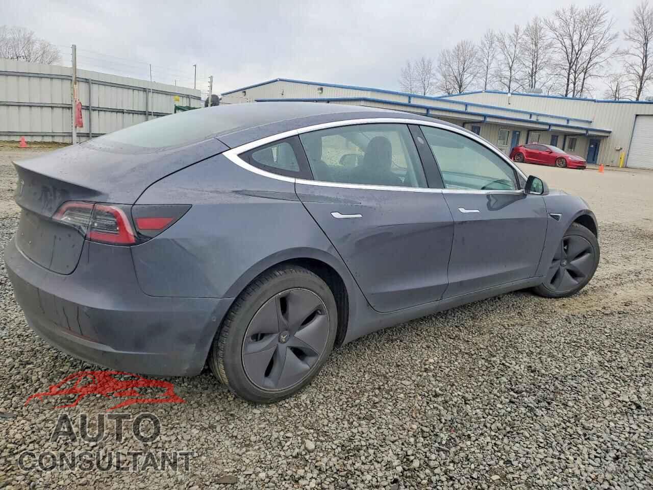 TESLA MODEL 3 2018 - 5YJ3E1EA0JF123693
