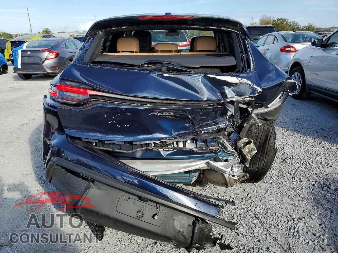 PORSCHE MACAN 2022 - WP1AA2A58NLB05963