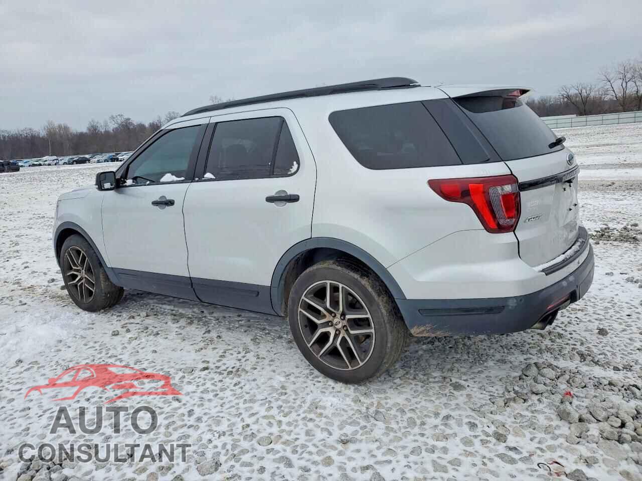 FORD EXPLORER 2018 - 1FM5K8GT9JGB13531