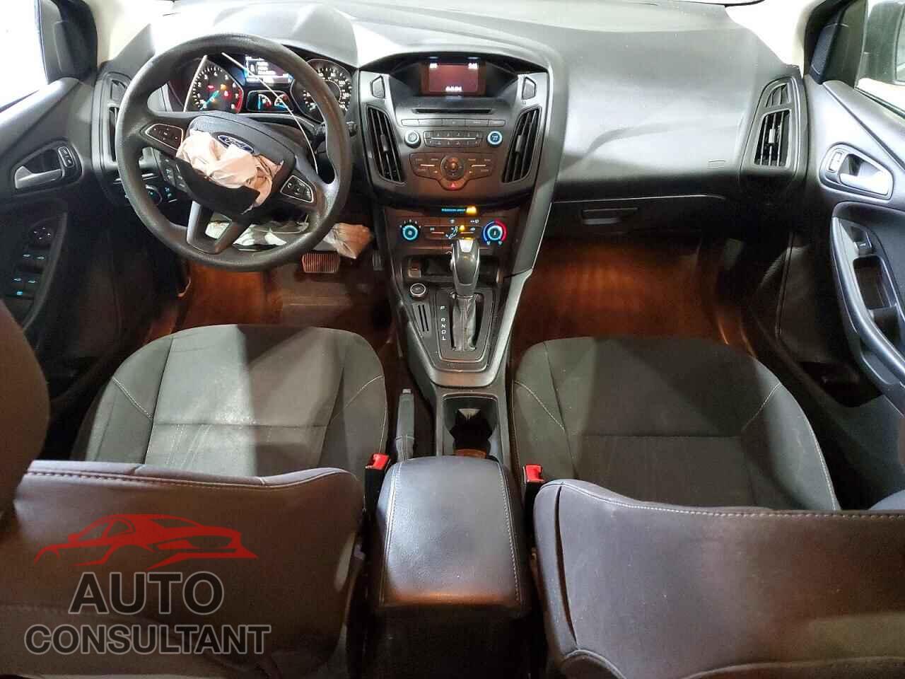 FORD FOCUS 2016 - 1FADP3K2XGL306604
