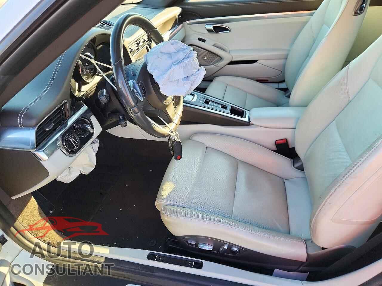 PORSCHE 911 2014 - WP0CA2A91ES140623