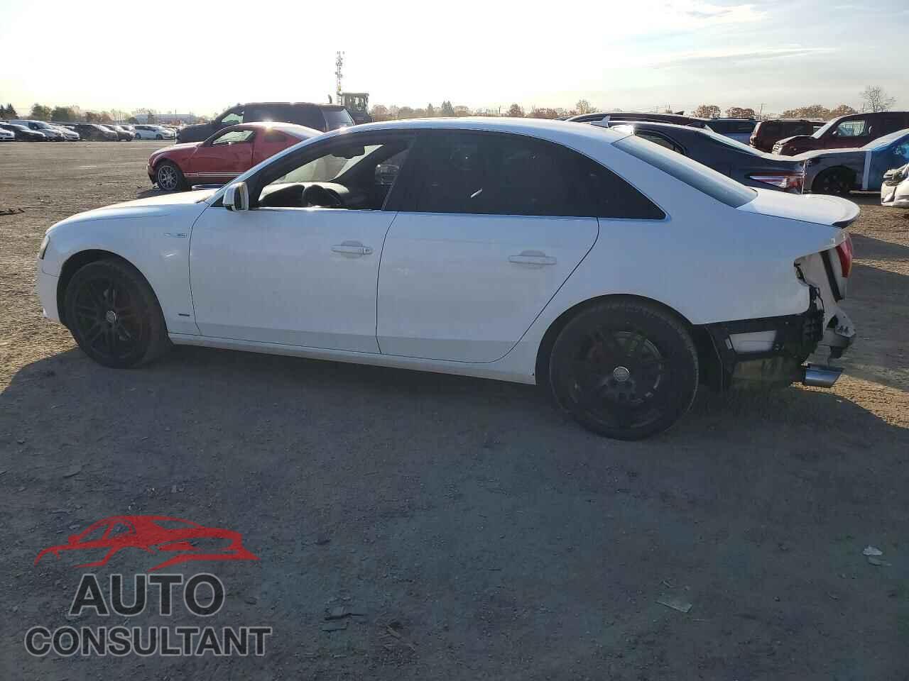 AUDI A4 2013 - WAUFFCFL7DN008856