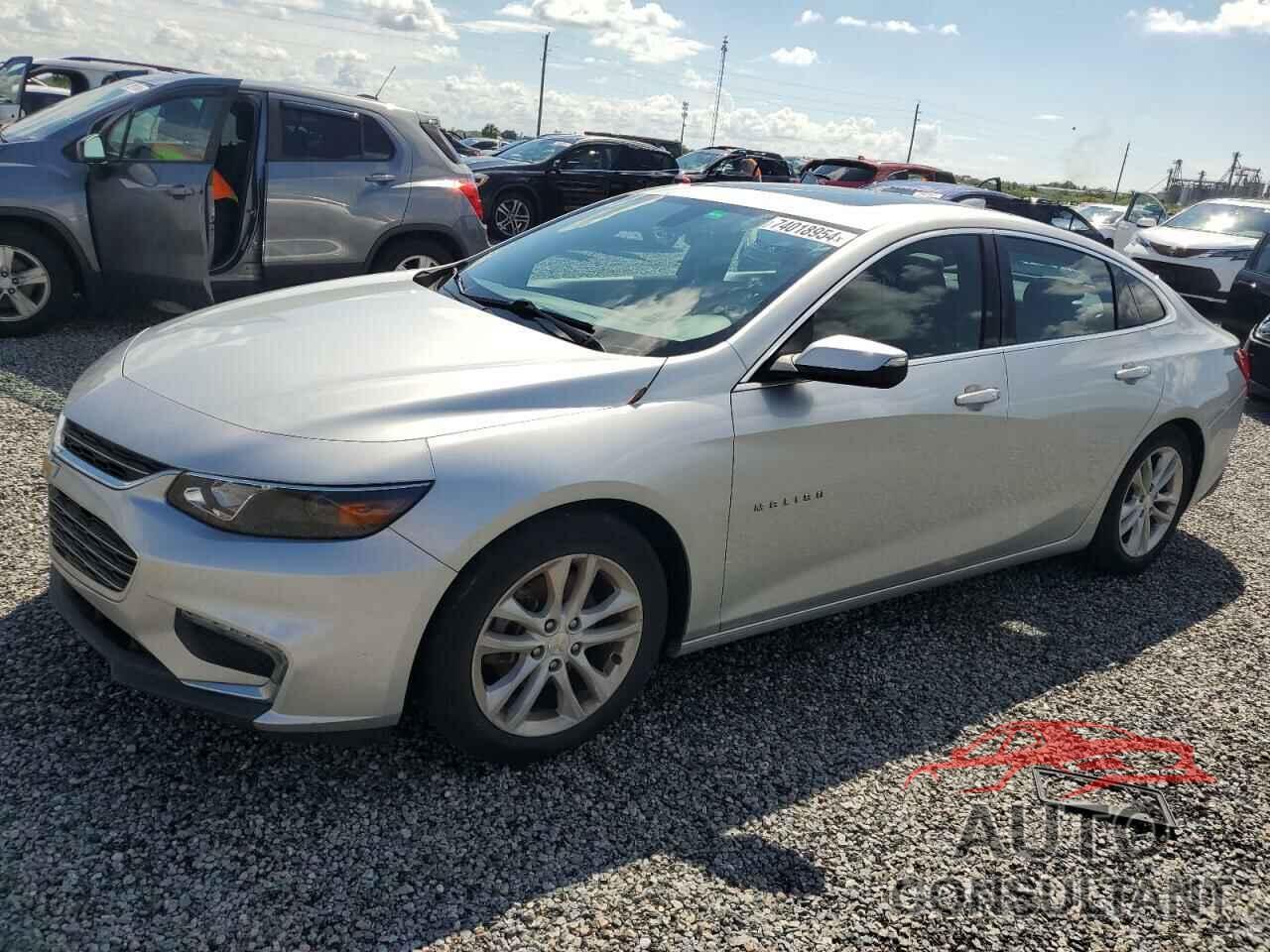 CHEVROLET MALIBU 2017 - 1G1ZE5ST8HF100667