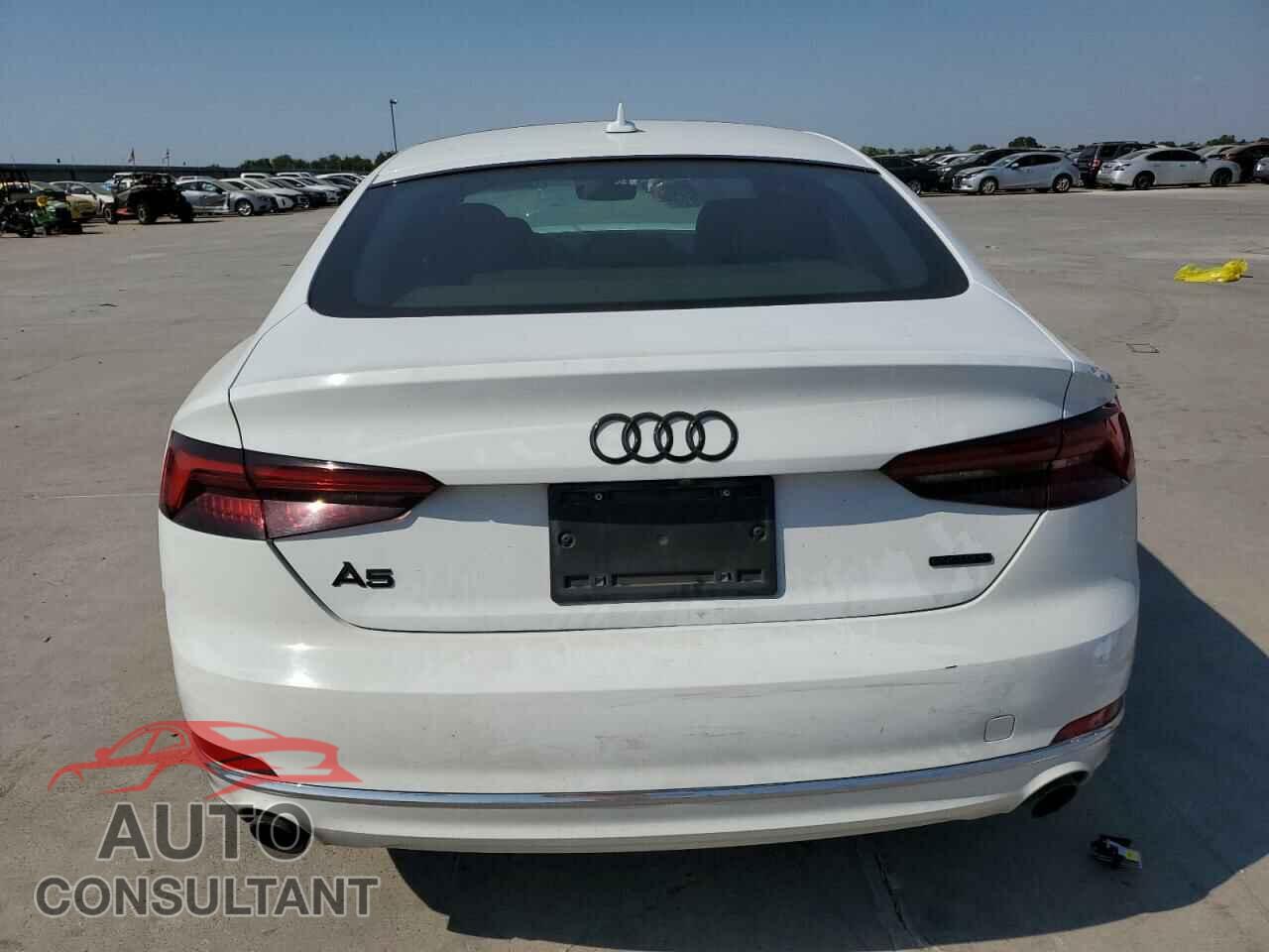AUDI A5 2019 - WAUANCF59KA059584
