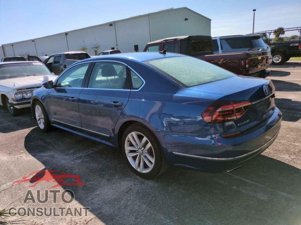VOLKSWAGEN PASSAT 2017 - 1VWCM7A36HC028962