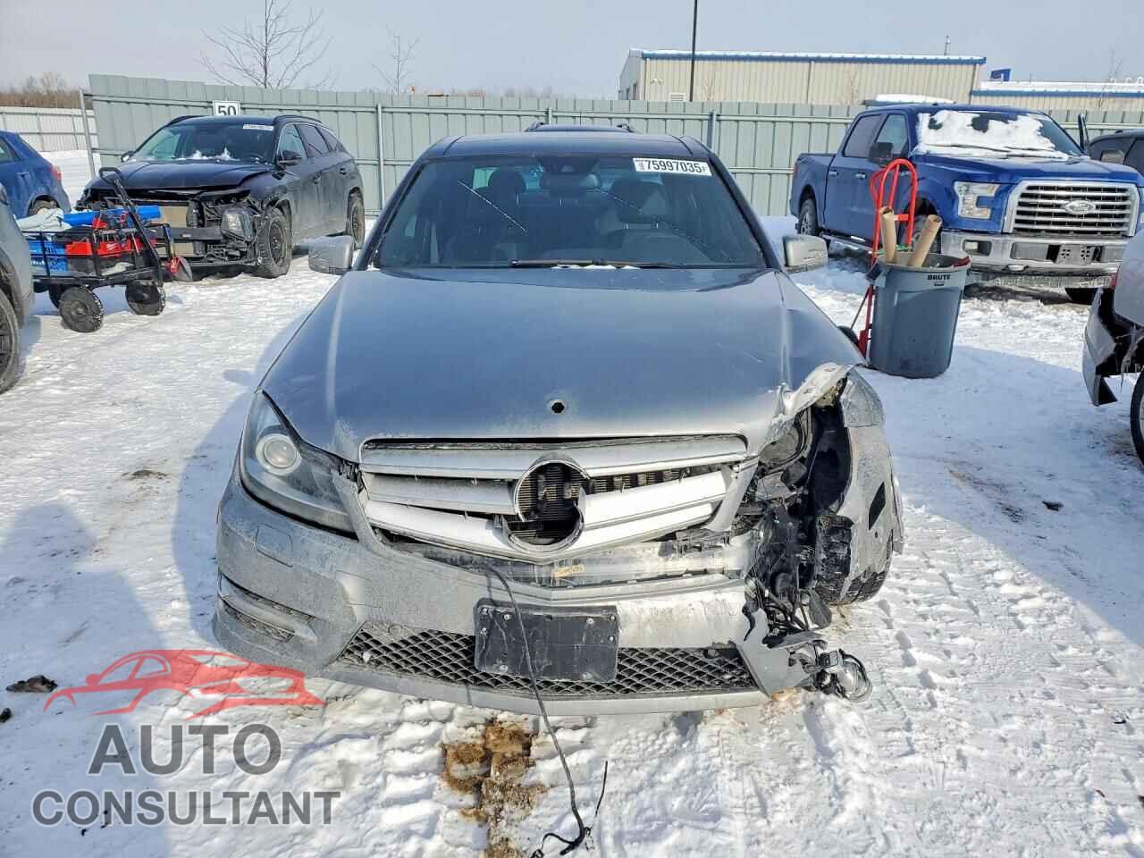 MERCEDES-BENZ C-CLASS 2012 - WDDGF8BB1CA636005