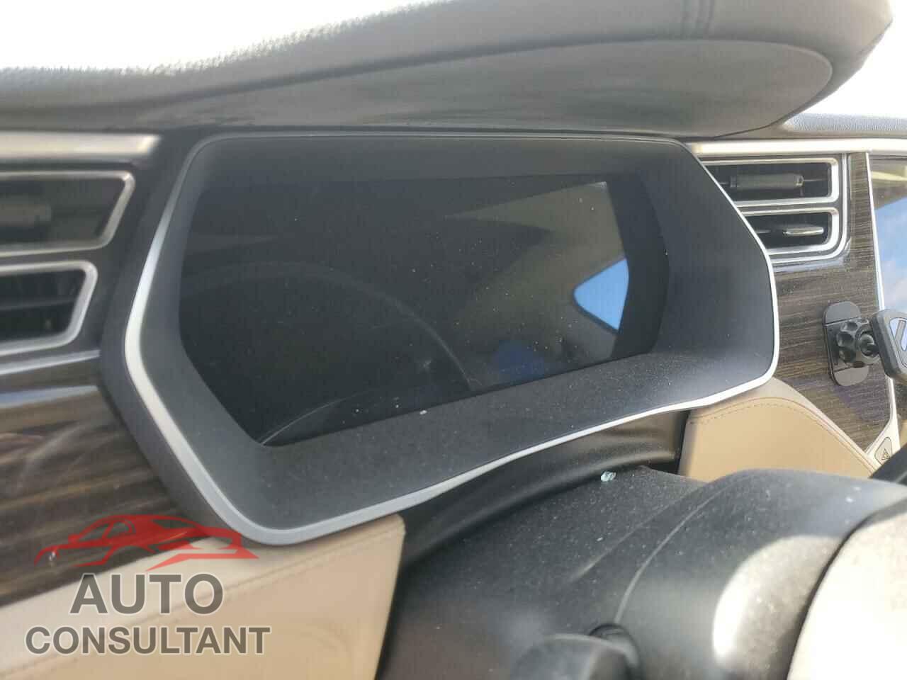 TESLA MODEL S 2015 - 5YJSA1H2XFFP73196