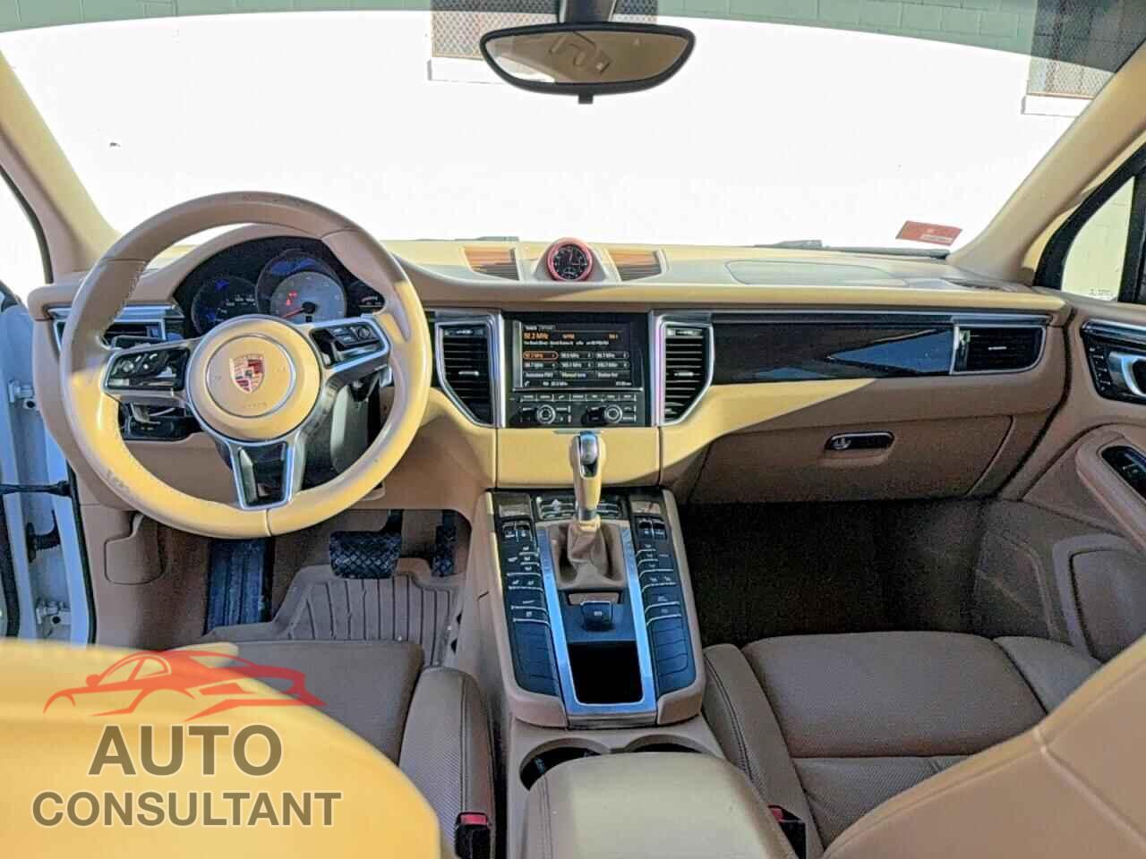 PORSCHE MACAN 2015 - WP1AB2A55FLB63558