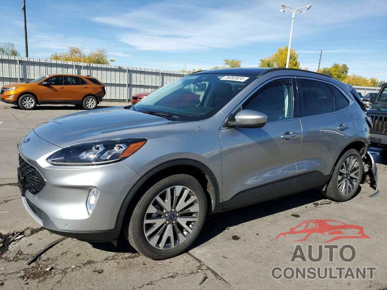 FORD ESCAPE 2022 - 1FMCU9J99NUB92212