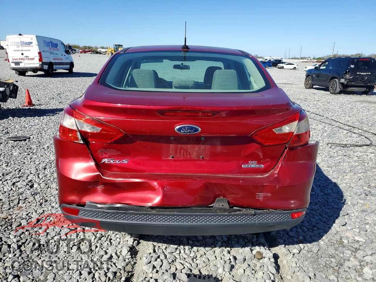FORD FOCUS 2014 - 1FADP3F20EL378659