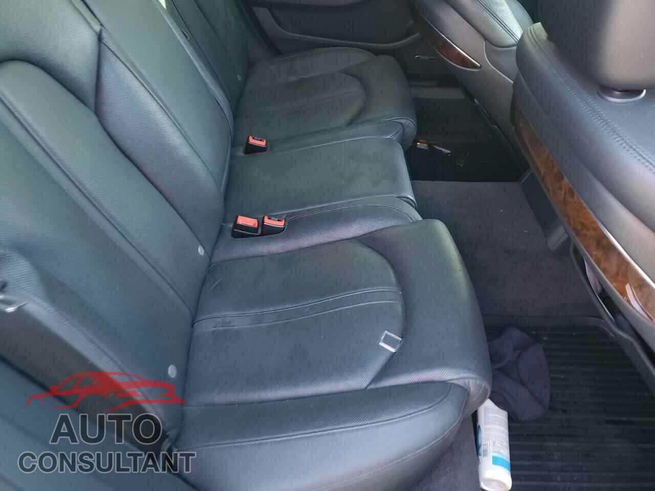 AUDI A8 2014 - WAURGAFD2EN009647