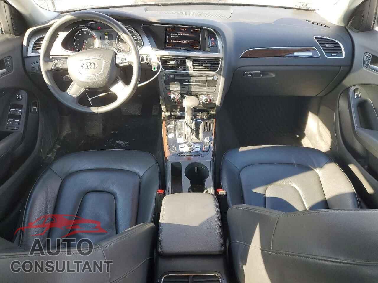 AUDI A4 2013 - WAUFFAFL7DN049959