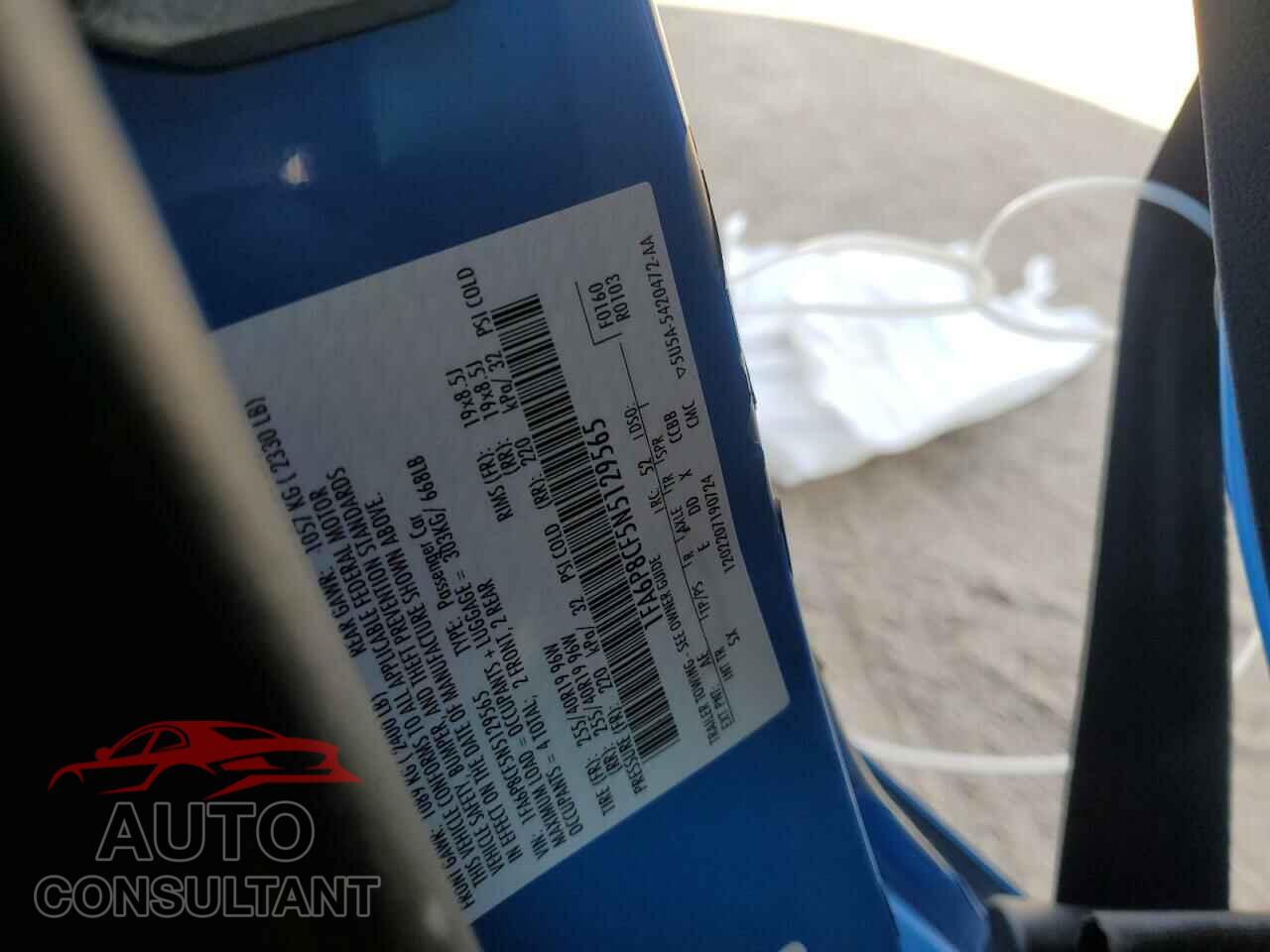 FORD MUSTANG 2022 - 1FA6P8CF5N5129565