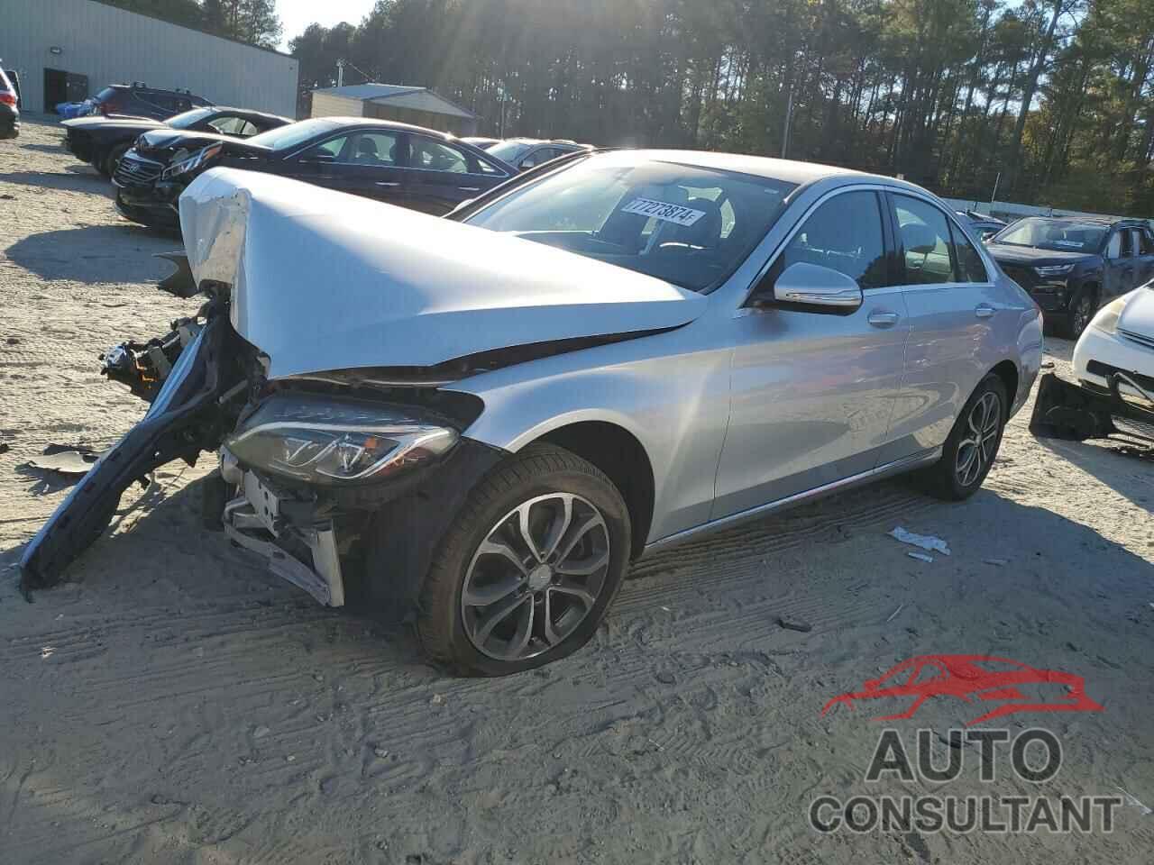 MERCEDES-BENZ C-CLASS 2015 - 55SWF4KB9FU010632